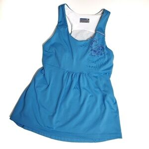 3/$15 Novara athletic top XS